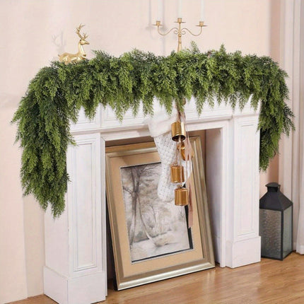 Art Deco Christmas Garland with Flexible Design | Unlit Decoration for Fireplace Mantle and Stair Railing