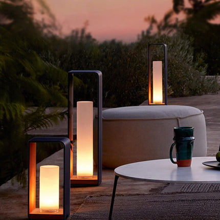 Modern Square Outdoor LED Light with Adjustable Colour Modes | Waterproof Solar and Wired Options for Stylish Illumination