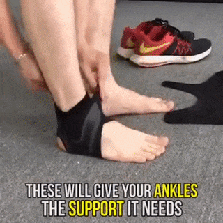 Ankle Support Brace with Adjustable Crisscross Compression Straps, Breathable Neoprene Ankle Wrap in Sizes S to XL