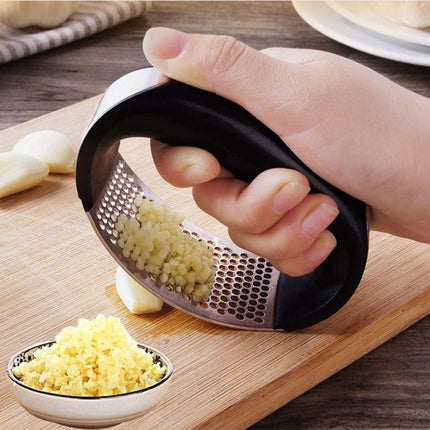 Garlic Press and Masher with Ergonomic Low Effort Design, Kitchen Garlic Crusher for Meal Prep