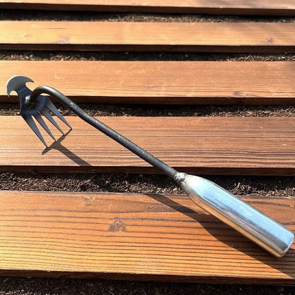 Effortless Garden Weed Puller with Ergonomic Handle | Durable Tool for Easy Weeding