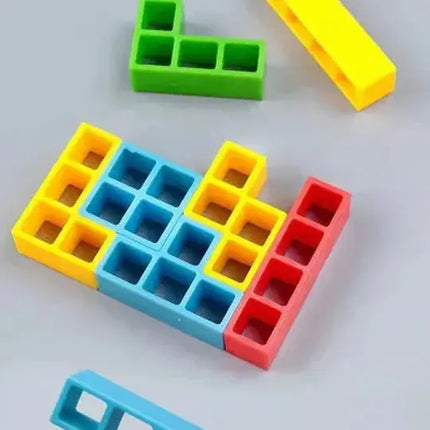 Tower Stacking Game with Magnetic Building Blocks