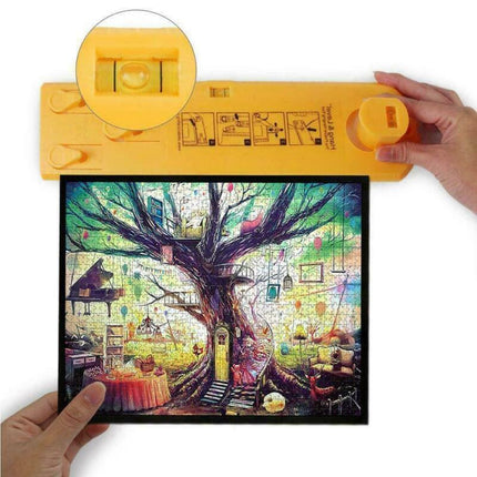 Picture Frame Hanging Tool with Built In Level and Push Button Nail Markers for Straight Wall Displays