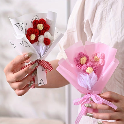 Mini Flower Bouquet Gift with Wrapped Design | Charming Decoration for Mother’s Day and Special Occasions