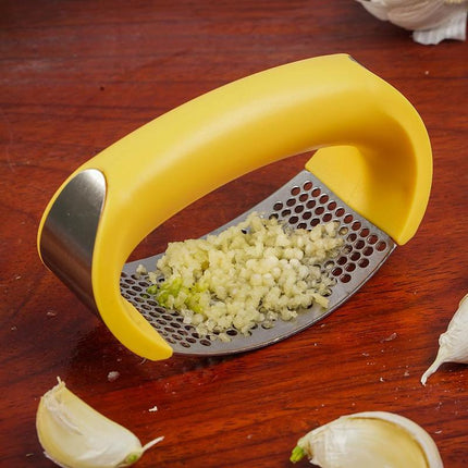 Garlic Press and Masher with Ergonomic Low Effort Design, Kitchen Garlic Crusher for Meal Prep