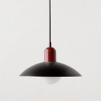 Black / Red