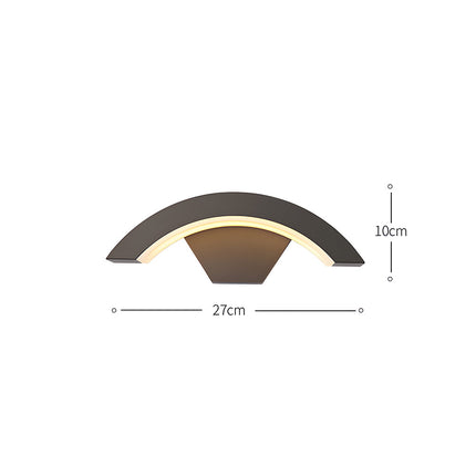 Modern Outdoor Wall Light with IP65 Waterproof Rating | Stylish Curved Fixture for Patios and Gardens