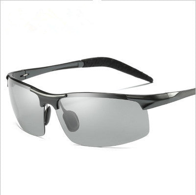 Photochromic Sunglasses, Polarized Color Changing Lenses with UV400 Protection, Anti Glare Driving Sunglasses, Black