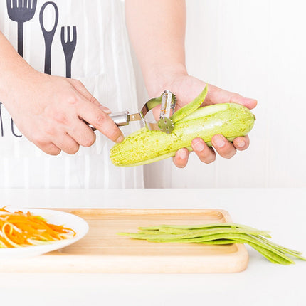 2-in-1 Vegetable Peeler and Grater with Stainless Steel Blades, Comfort-Grip Handle for Potatoes, Cucumbers and Fruit