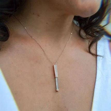 Heart Pendant Necklace with Elegant Design, Classic Everyday Jewelry and Thoughtful Gift for Evenings Out