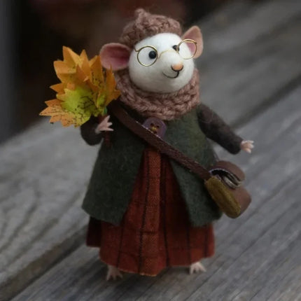 Needle Felted Mouse Figurine – image 13