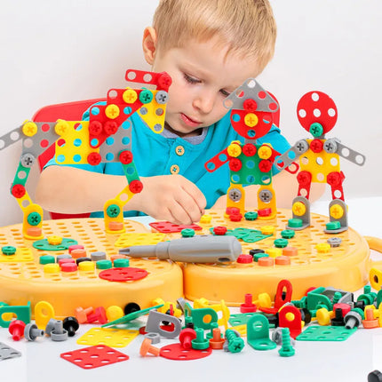 STEM Building Set for Kids, Take Apart Screw and Bolt Construction Toy, Builds Animals and Vehicles