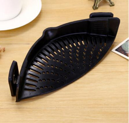 Clip On Pot Strainer, Snap On Colander for Pasta and Vegetables, Fits Most Pots and Pans, for Small Kitchens
