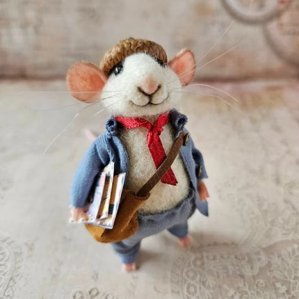 Needle Felted Mouse Figurine, Handmade Gifts and Christmas Decorations – image 14