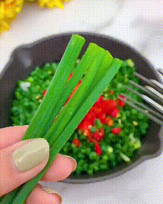 Herb Scissors with Cleaning Comb, Multi Blade Stainless Steel Kitchen Shears for Parsley and Chives
