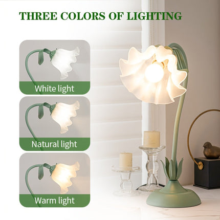 Floral Table Lamp with USB Power | Artistic Design for Cozy Ambient Lighting