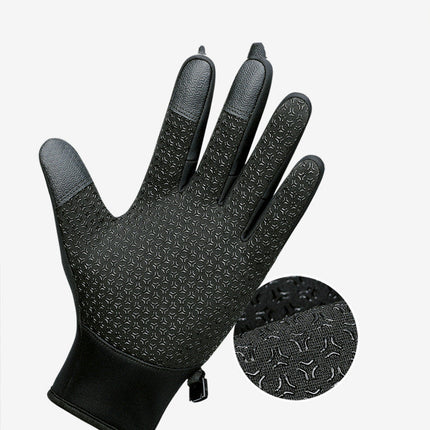 Thermal Waterproof Gloves with Touchscreen Compatibility | Essential Winter Gear for Warmth and Functionality