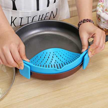 Clip On Pot Strainer, Snap On Colander for Pasta and Vegetables, Fits Most Pots and Pans, for Small Kitchens