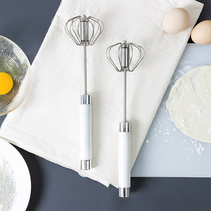 Hand Mixer with 5 Speed Settings & Ergonomic Handle | Effortless Baking Aid