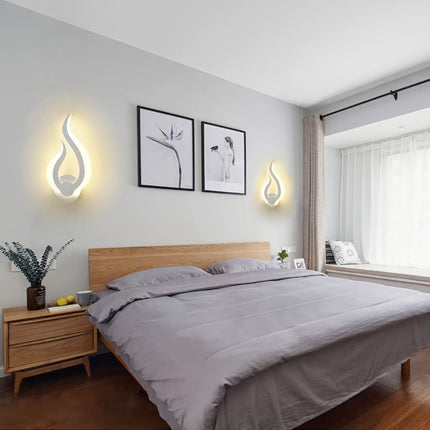 Flame-Shaped LED Wall Light with 10W Warm White Glow | Modern Acrylic Sconce for Elegant Ambient Illumination