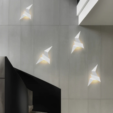 Origami Wall Lamp with Warm LED Glow | Modern Indoor Sconce for Elegant Ambience