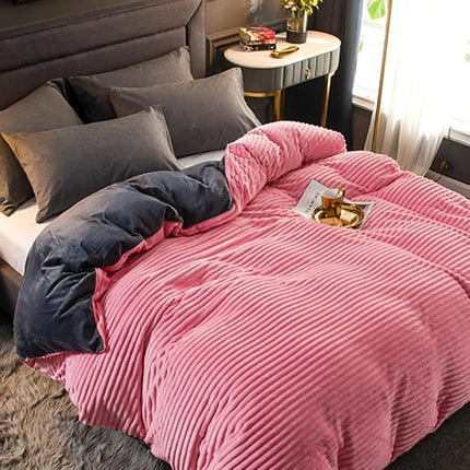 Velvety Fleece Duvet Cover Set for Winter Comfort | Plush Bedspread with Easy Care Design