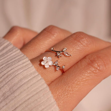 Birthstone Flower Ring with Adjustable Design & Cubic Zirconia Accents | Elegant Gift for Mother's Day and Special Occasions