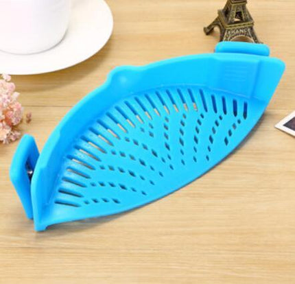 Clip On Pot Strainer, Snap On Colander for Pasta and Vegetables, Fits Most Pots and Pans, for Small Kitchens