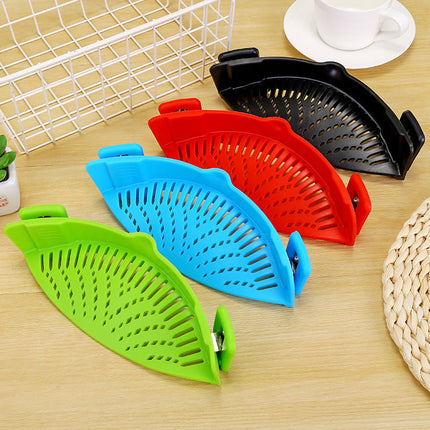 Clip On Pot Strainer, Snap On Colander for Pasta and Vegetables, Fits Most Pots and Pans, for Small Kitchens