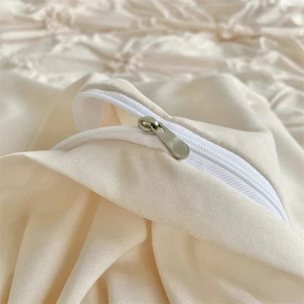 Floral Pleated Quilt Cover Set with Zipper Closure & Corner Ties | Stylish Bedding for Easy Bedroom Refresh