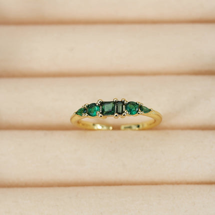 Gold Ring Set with Rhinestone Accents for Stackable Boho Style | Trendy Everyday Jewelry for Layered Looks