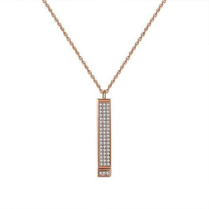 Heart Pendant Necklace with Elegant Design, Classic Everyday Jewelry and Thoughtful Gift for Evenings Out
