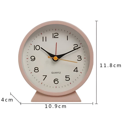 Silent Quartz Alarm Clock with Vintage Design | Easy-to-Read Analog Display for Timely Mornings