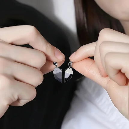 Couple Magnetic Heart Necklace Set with Electrocardiogram Design | Meaningful Jewelry for Love and Connection