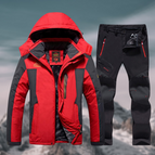 Red / M