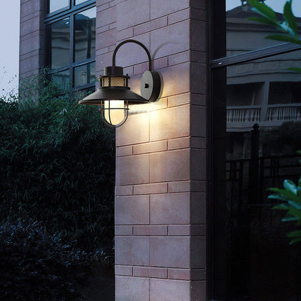 Industrial Outdoor Wall Lamp with Weather-Resistant Finish | Soft Ambient Light for Patios and Verandas