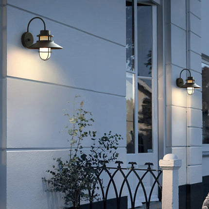 Industrial Outdoor Wall Lamp with Weather-Resistant Finish | Soft Ambient Light for Patios and Verandas