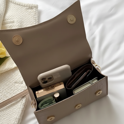 Everyday Crossbody Handbag with Adjustable Strap | Durable Style for Effortless Daily Use
