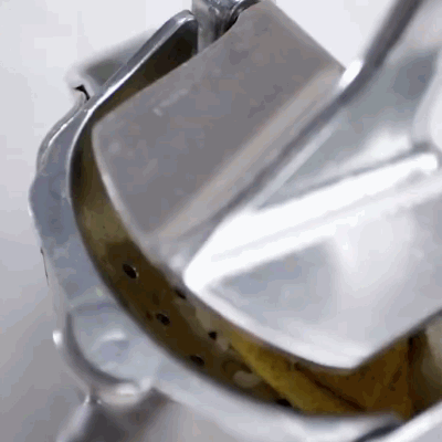 Hand Press Juice Squeezer, Manual Fruit Press with High Juice Yield for Travel and Outdoor Adventures