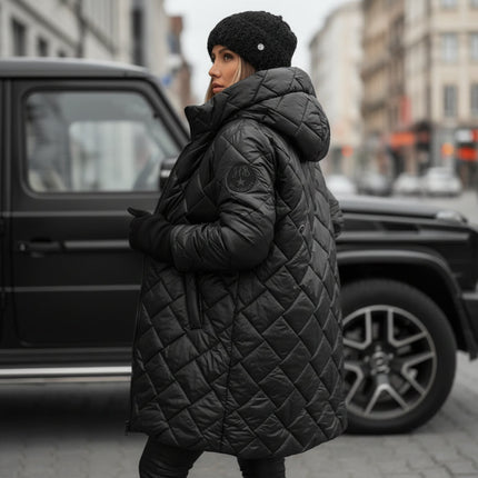 Quilted Hooded Jacket for Cold Weather with Insulated Design | Lightweight Stylish Outerwear for Everyday Comfort