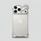 Natural Titanium / iPhone 13