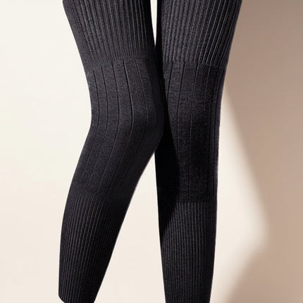 Warm Thermal Knee Pads for Cold Weather with Breathable Stretch Fabric | Ergonomic Support for Joint Protection