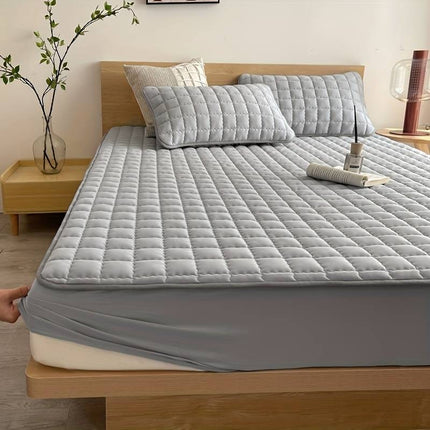 Waterproof Mattress Protector, Breathable Waterproof Mattress Cover with 11.8 in Depth