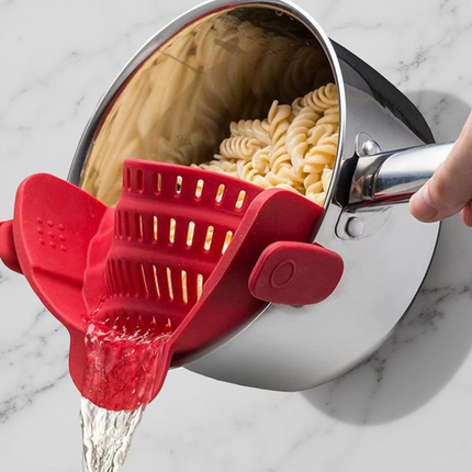 Kitchen Strainer Clip-on Pasta Colander with Fine Drain Pattern | Quick Draining for Easy Food Preparation