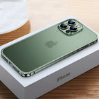 Green / iPhone 15 Pro Max