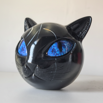 Mystic Cat Head Sculpture with Artistic Design | Unique Home Decor Accent for Cat Lovers and Creative Spaces