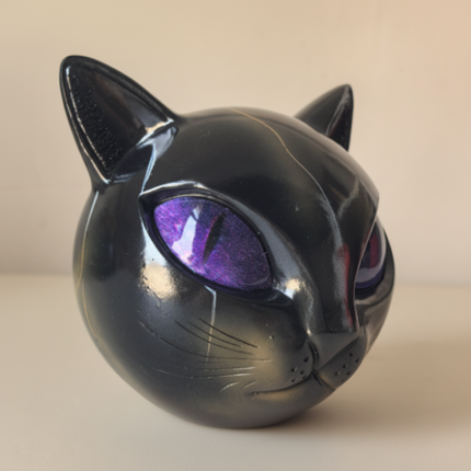 Mystic Cat Head Sculpture with Artistic Design | Unique Home Decor Accent for Cat Lovers and Creative Spaces