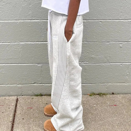 Men's Joggers with Retro Stripe Design | Breathable Loose Fit for Sports and Leisure 4