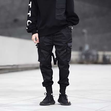 Durable Black Cargo Pants for Men with Adjustable Straps | Comfortable Urban Trousers with Multi-Pocket Storage