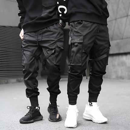Durable Black Cargo Pants for Men with Adjustable Straps | Comfortable Urban Trousers with Multi-Pocket Storage